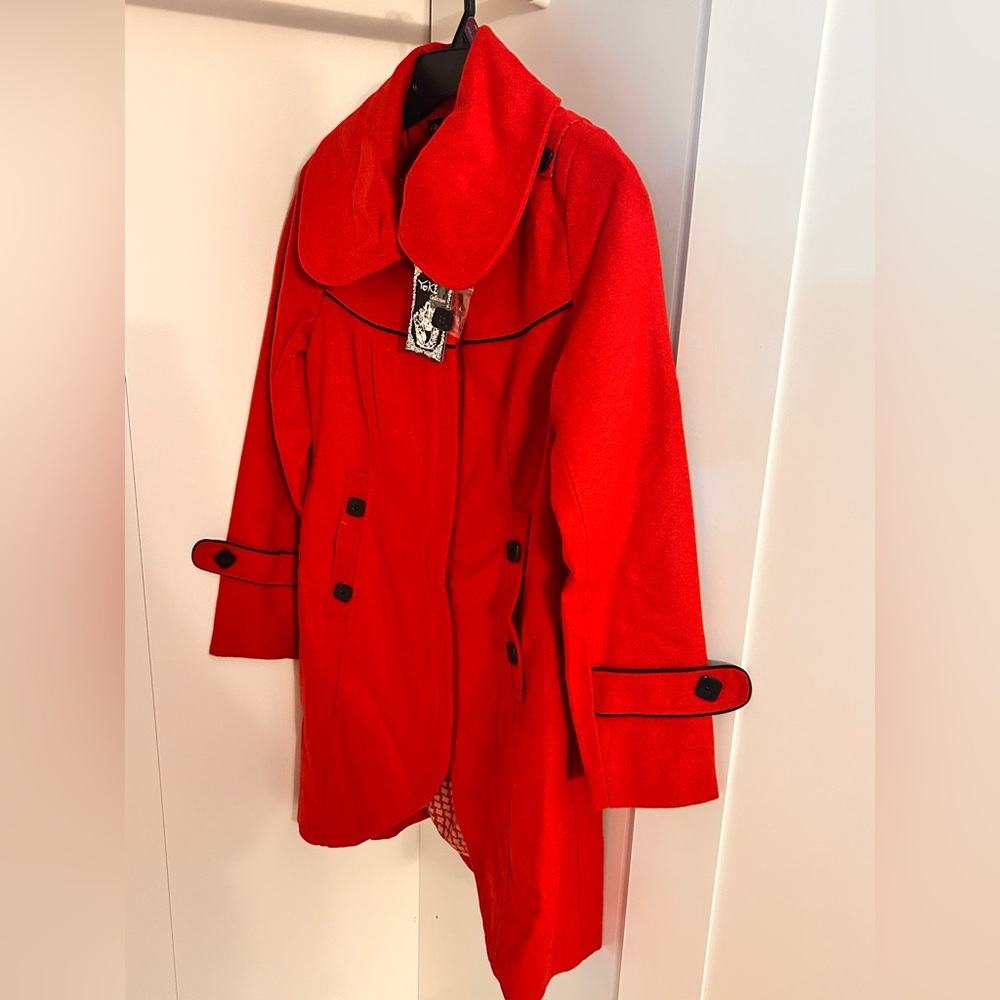NWT YOKI NEW YORK COLLECTION Women's Red WOOL Coat SZ M